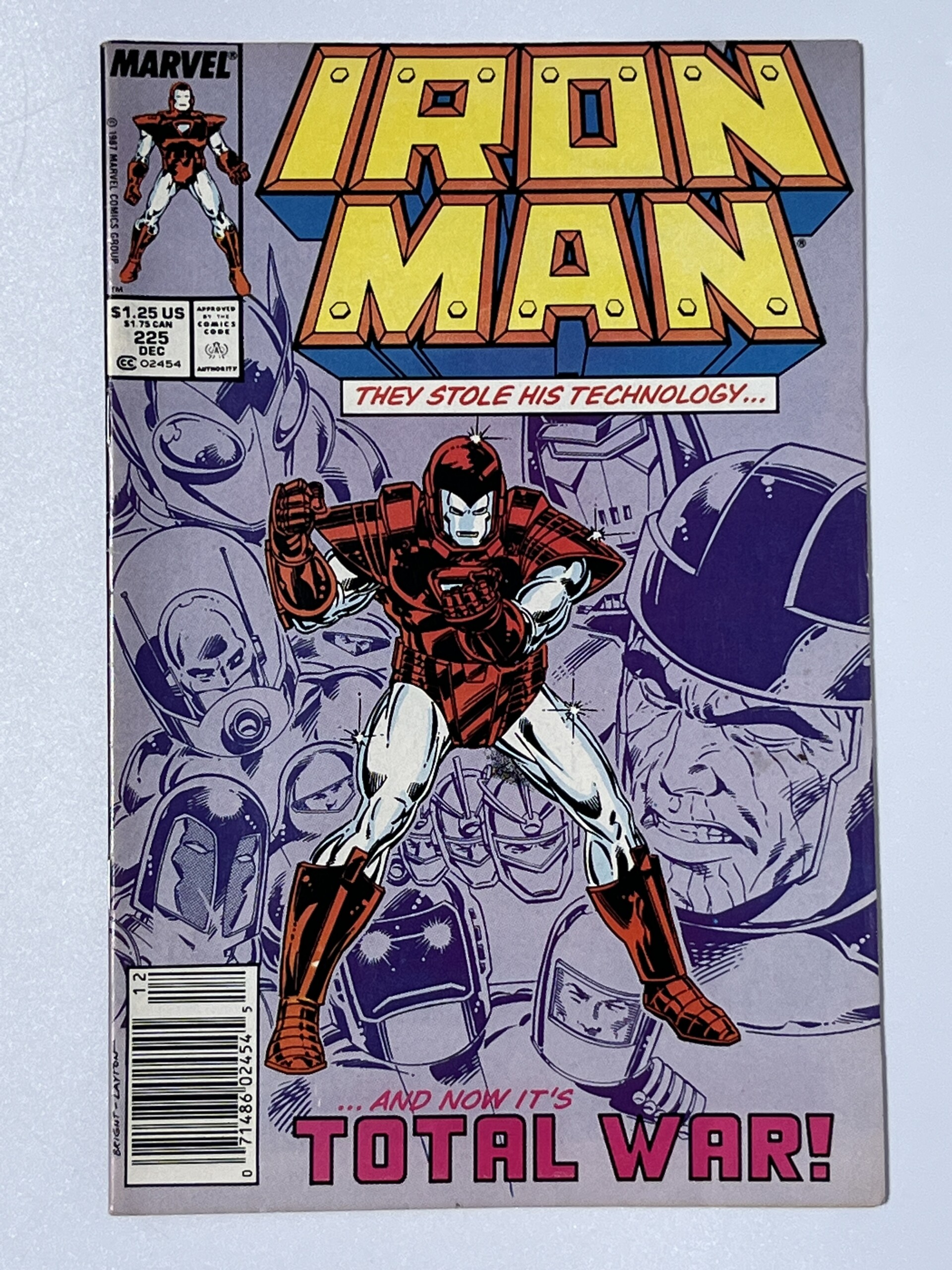 Iron Man #225 (1987) Start of The Armor Wars storyline in 7.5 Very Fine-