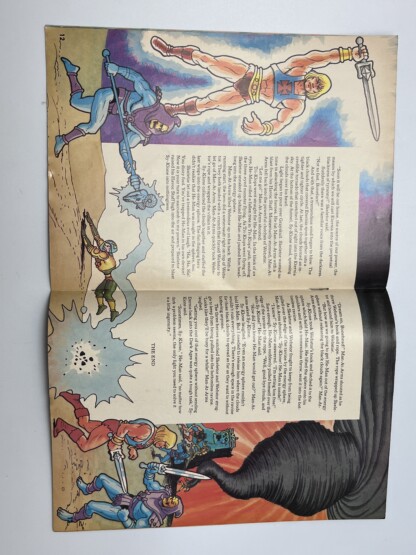 He-Man and the Masters of the Universe Magazine (Fall 1985) w/poster - Image 3