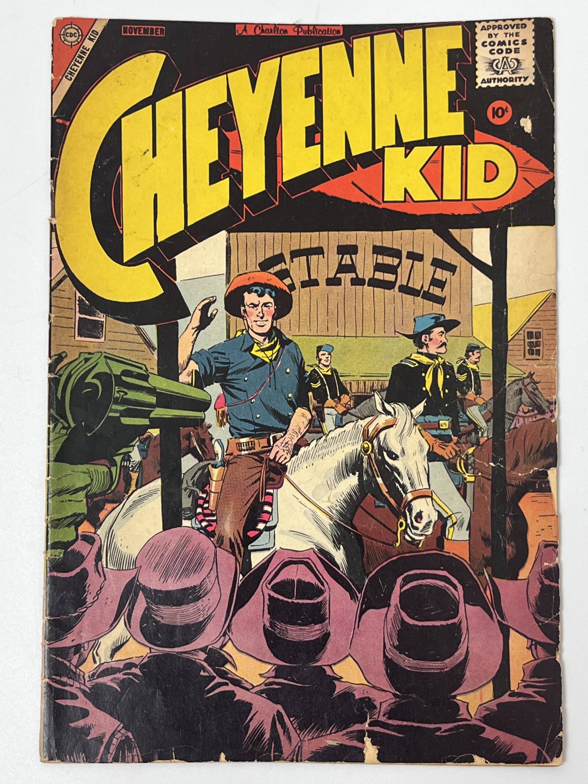 Cheyenne Kid #14 (1958) in 3.5 Very Good-