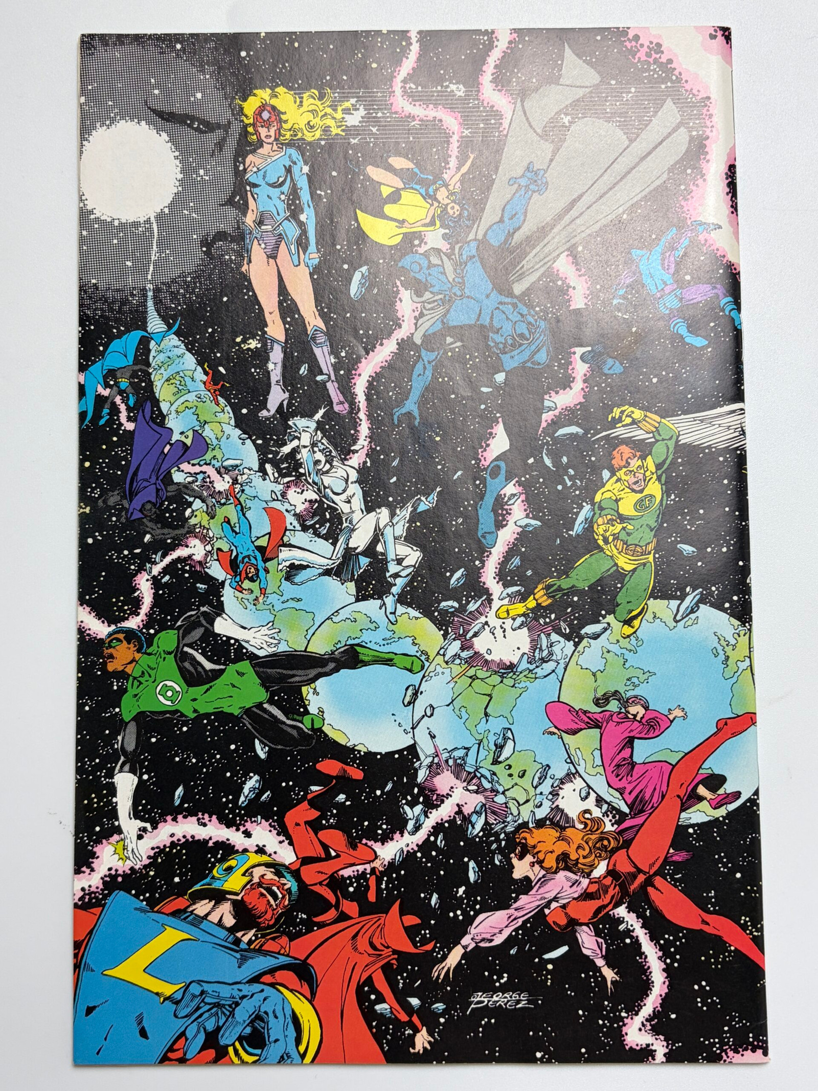 Crisis On Infinite Earths #1 (1985) Premiere Issue, 1st app. Blue Beetle (Ted Kord) in DCU, 1st app. Harbinger (Lyla Michaels) - Image 2