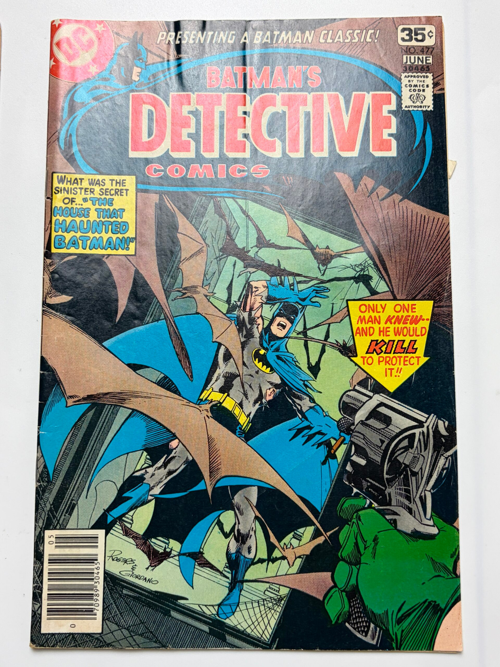 Detective Comics #477 (1978) 1st cameo app. Clayface (Preston Payne)