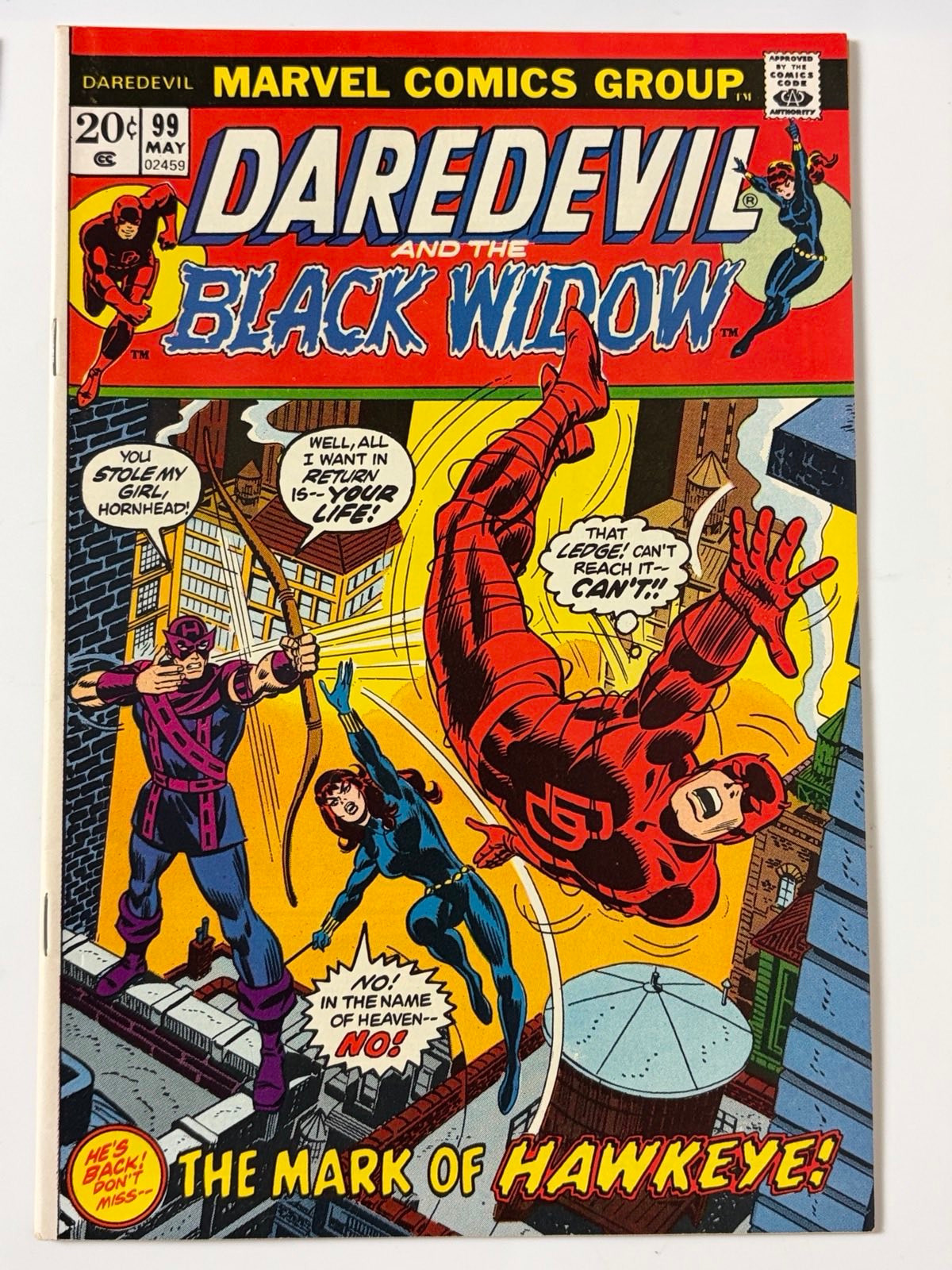 Daredevil #99 (1973) Vs Hawkeye in 9.2 Near Mint-