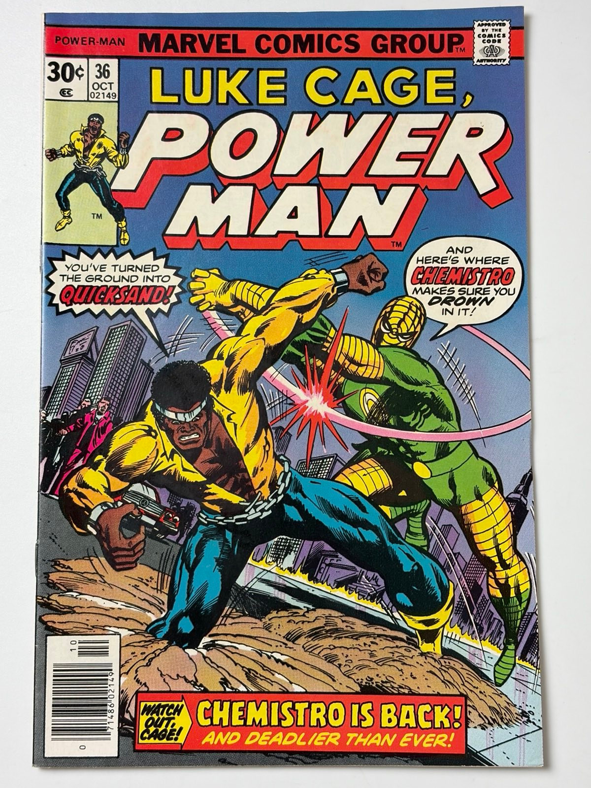 Power Man #36 (1976) in 9.4 Near Mint